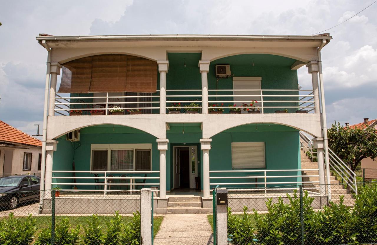 Apartment Monica Nikšić Exterior foto